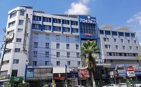 Seven Days Hotel  4*